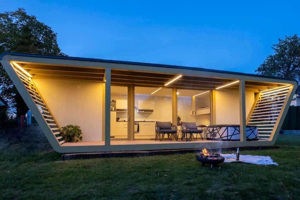 Holiday House Hona Lux Velike Lasce Eksteriør billede